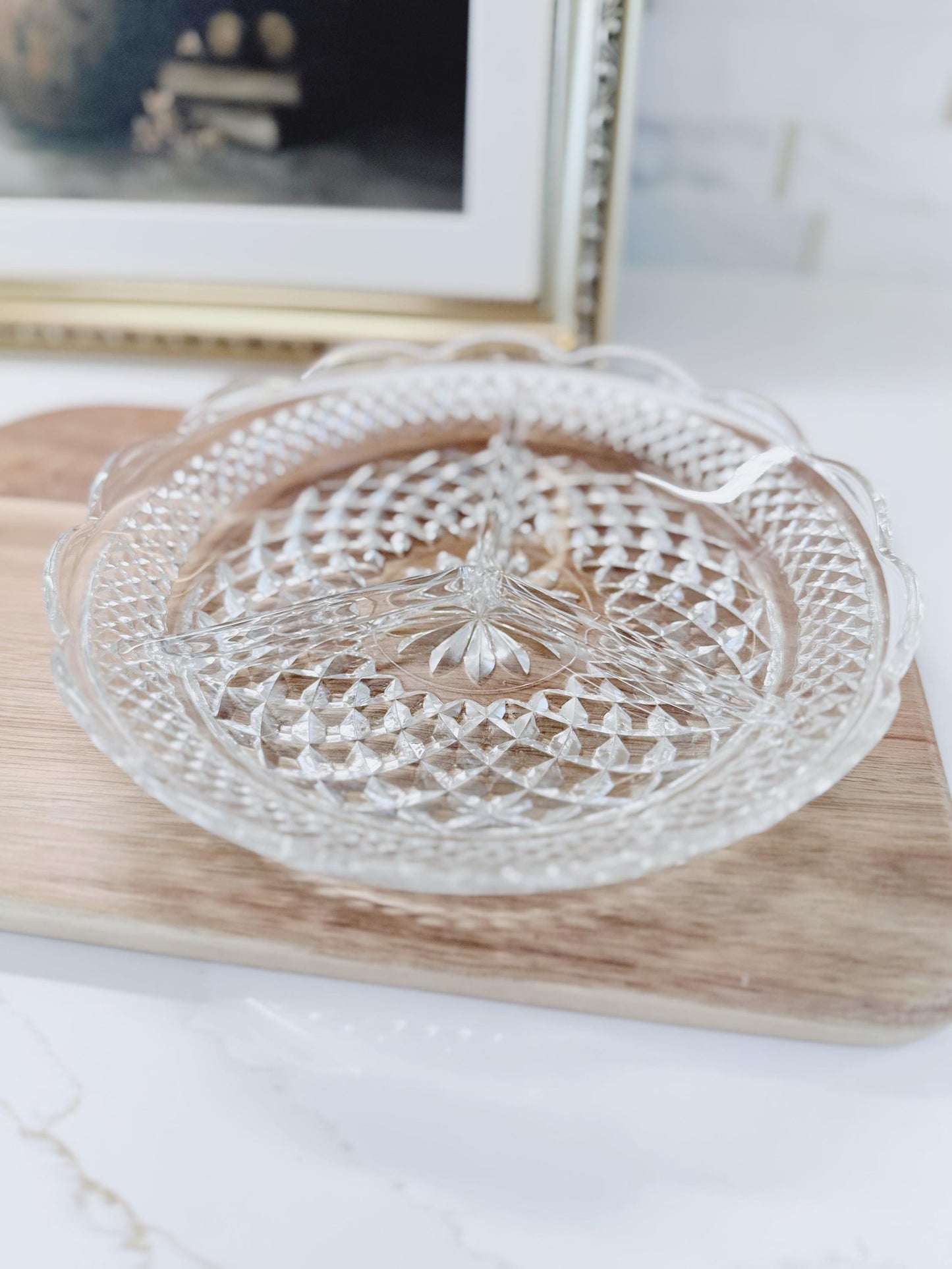 Vintage Anchor Hocking Wexford Relish Server
