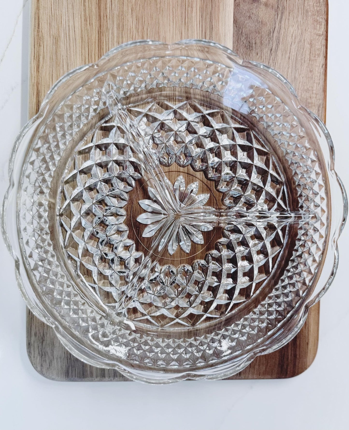 Vintage Anchor Hocking Wexford Relish Server