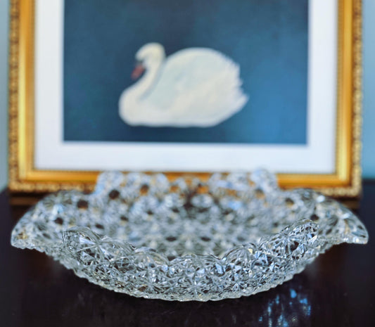 Vintage Scalloped Glass Bowl: Daisy & Button, Early American Pattern