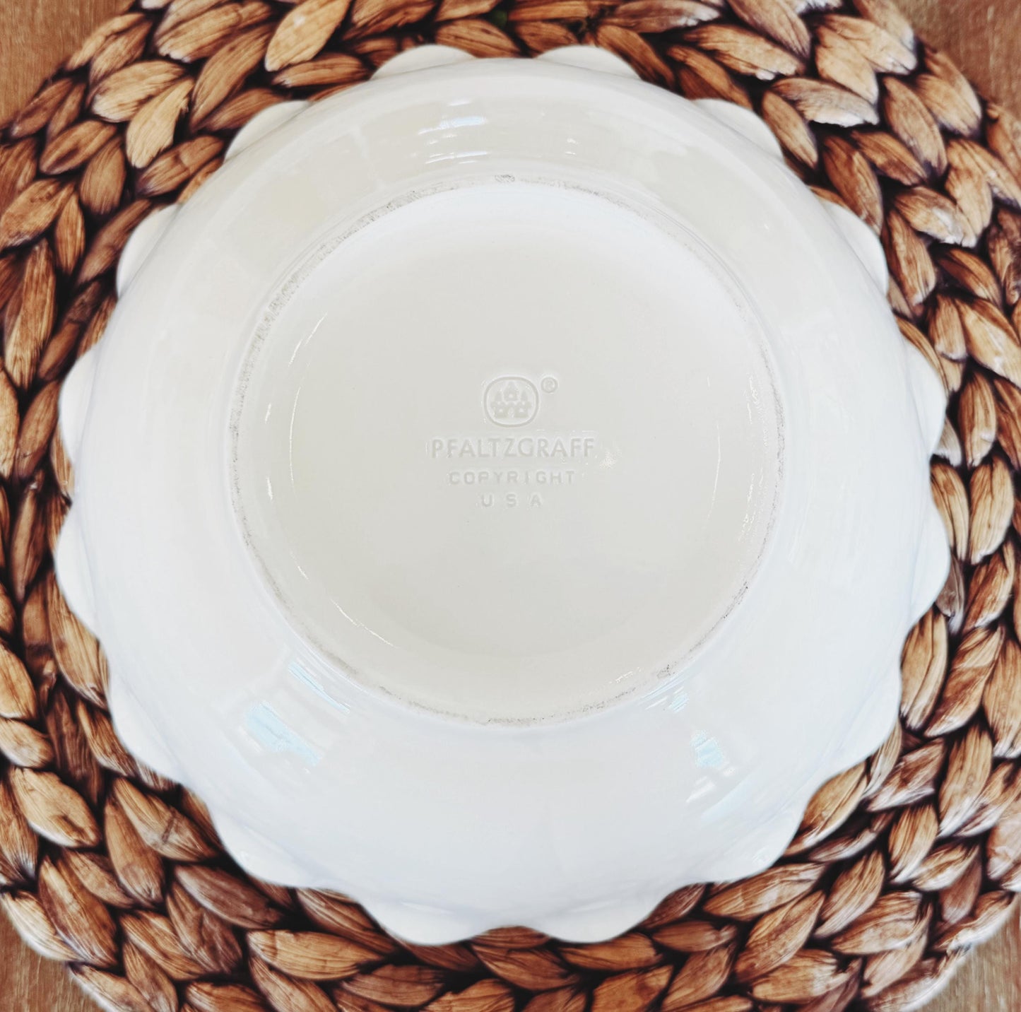 Pfaltzgraff Garden Party fluted edge serving bowl